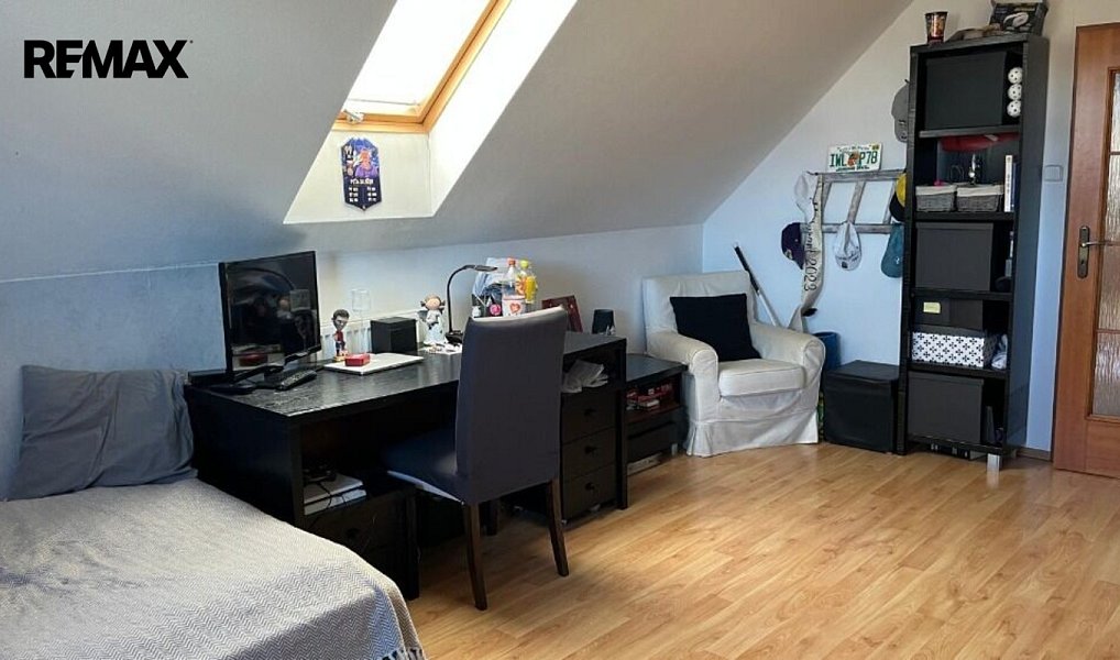 Prodej domu 220 m² s pozemkem 1 093 m², Pelhřimov – náhled fotky 19