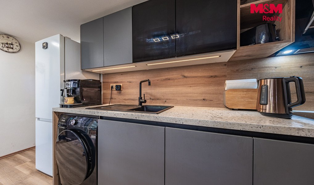 Prodej chaty/chalupy 100 m² s pozemkem 1 040 m², Lštění – náhled fotky 3