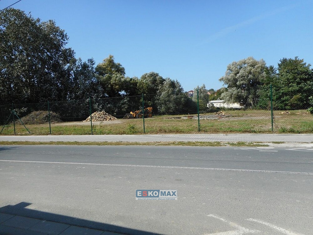 Prodej stavebního pozemku 5 350 m² – fotografie 5
