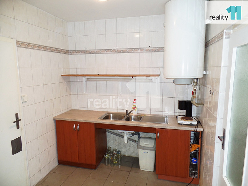 Pronájem kanceláře 26 m² — photo 5