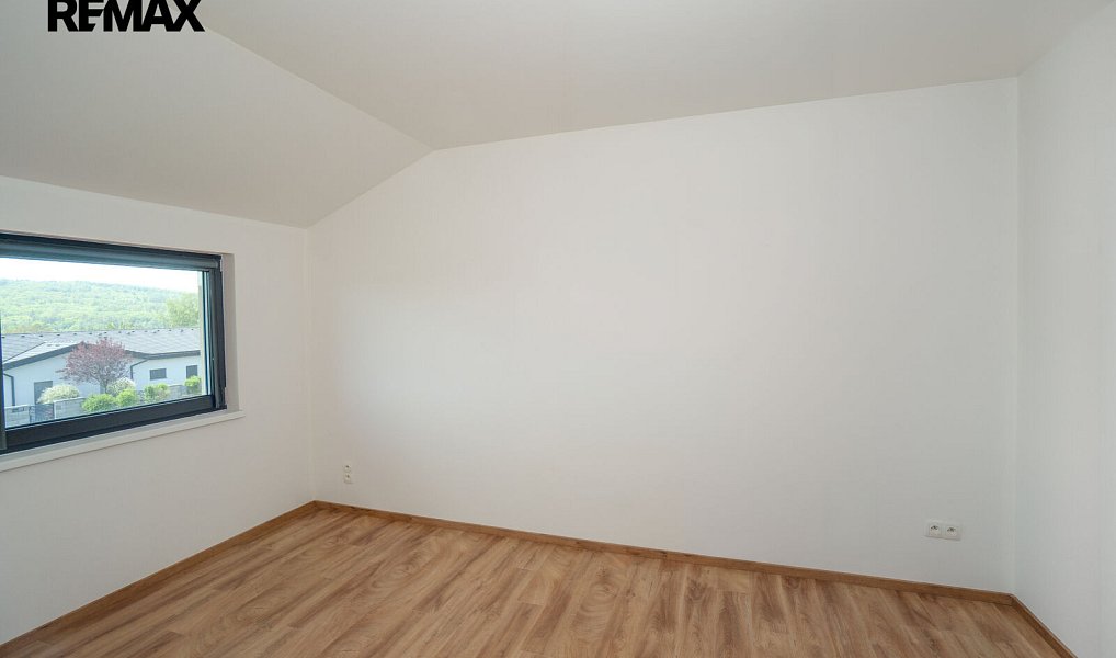 Prodej domu 127 m² s pozemkem 1 508 m², Jevany – náhled fotky 19