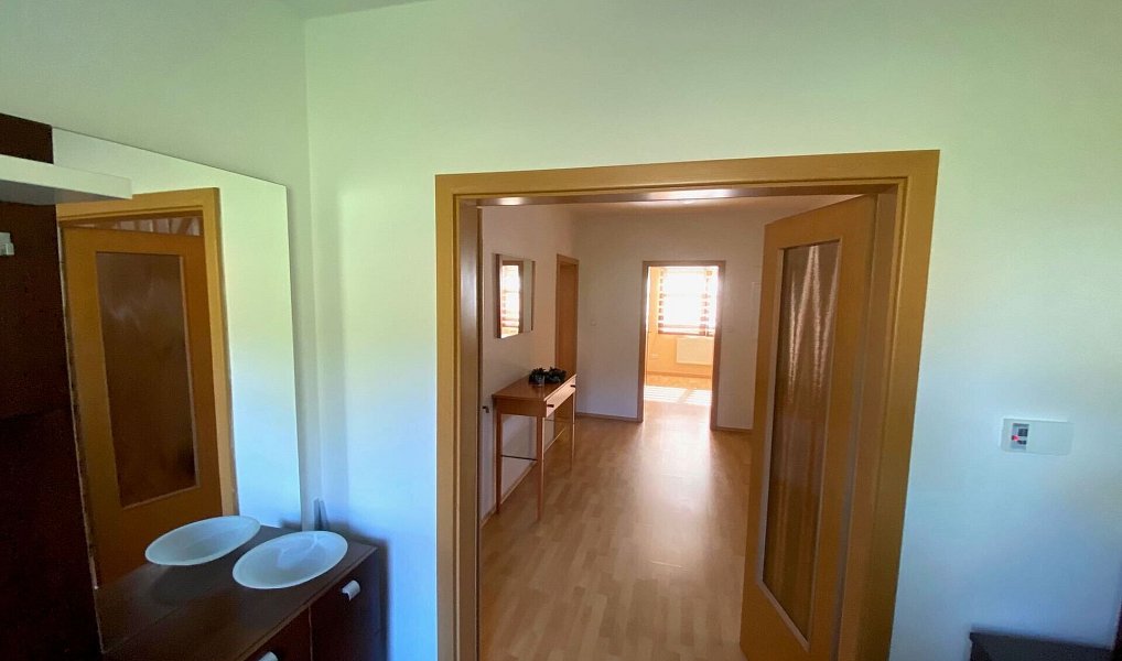 Prodej domu 140 m² s pozemkem 528 m², Karlovy Vary – náhled fotky 5
