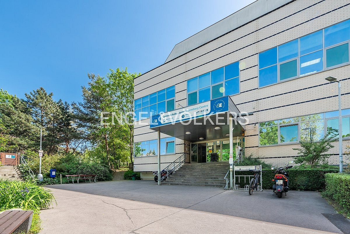 Pronájem kanceláře 25 m² – fotografie 2