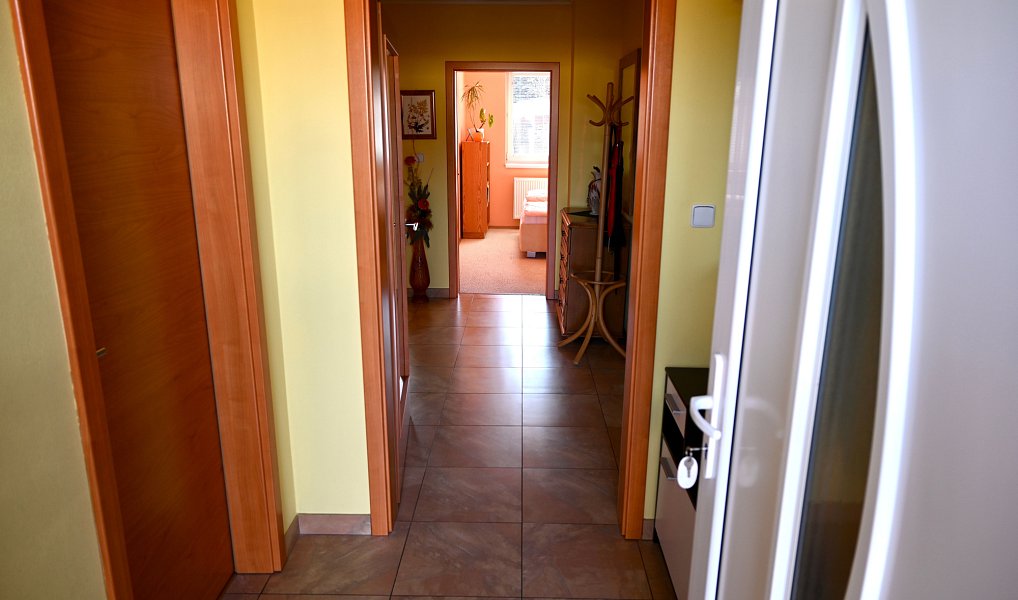 Prodej domu 98 m² s pozemkem 972 m², Vrbová Lhota – náhled fotky 11