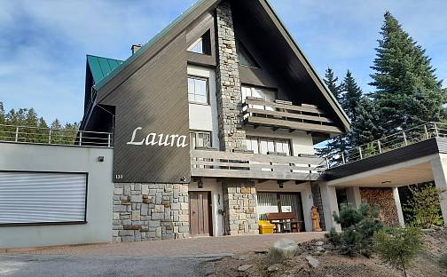 Prodej domu 635 m² s pozemkem 1 099 m², Benecko, okres Semily