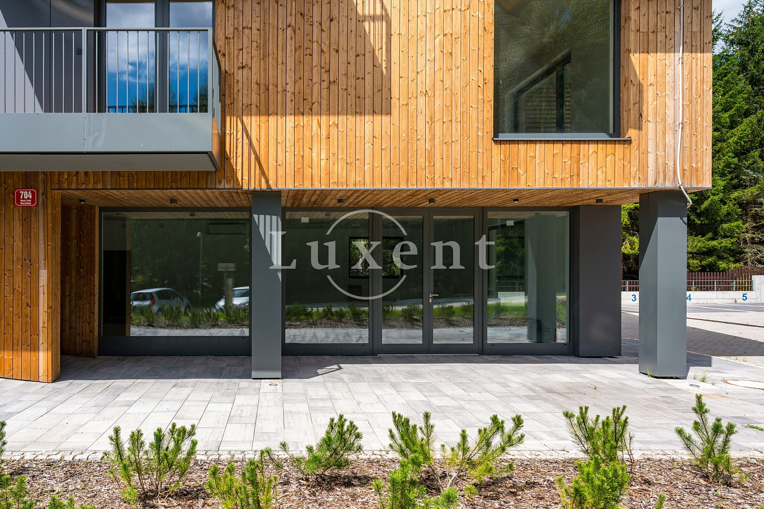 Prodej obchodních prostor 108 m² – fotografie 2