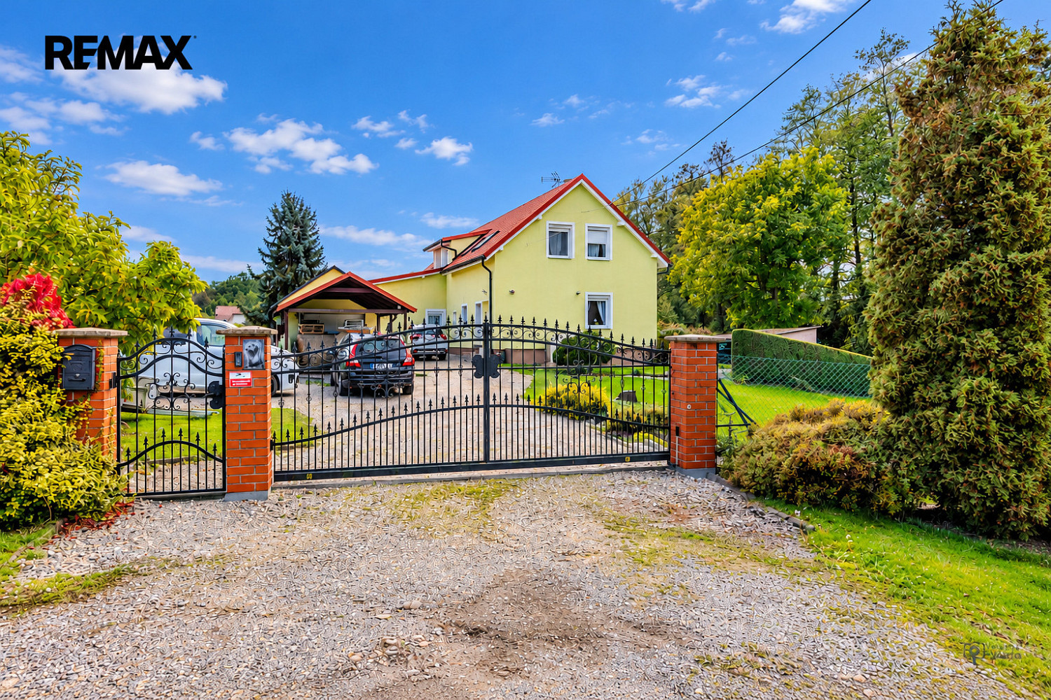 Prodej domu 258 m² s pozemkem 4 004 m²