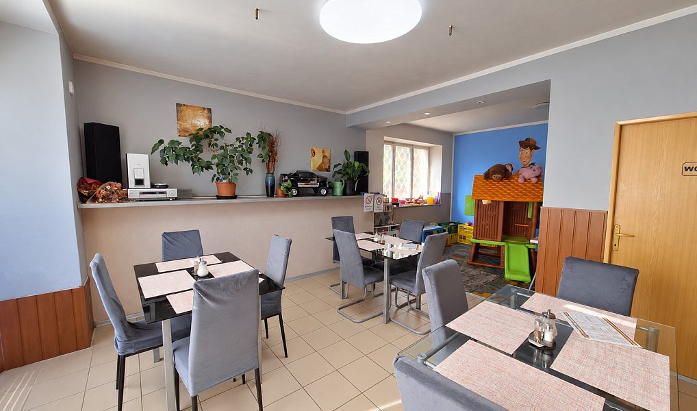 Prodej obchodních prostor 106 m², Jílové – náhled fotky 8