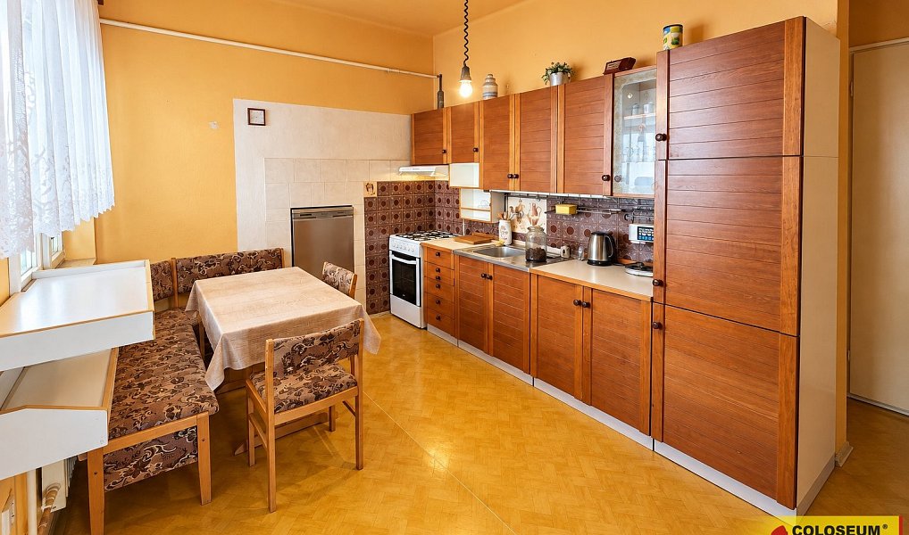 Prodej domu 162 m² s pozemkem 689 m², Práče – náhled fotky 3