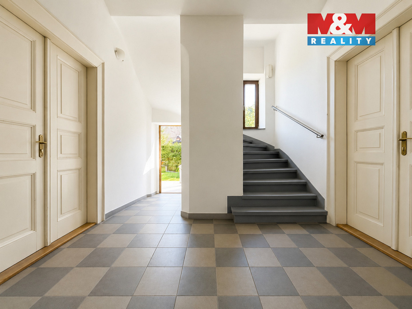 Prodej nájemního domu, činžáku 246 m² – fotografie 5