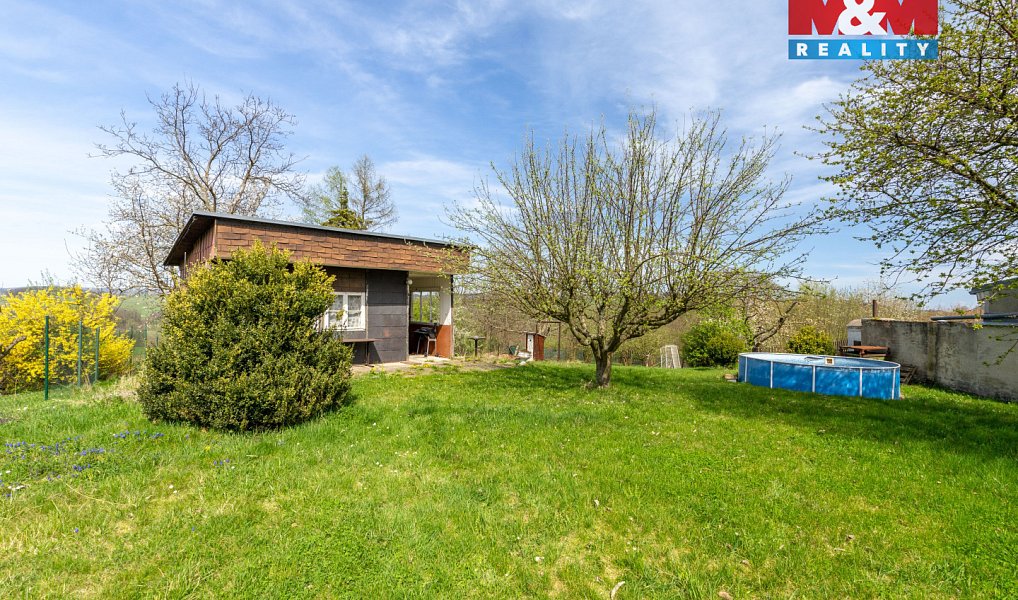 Prodej stavebního pozemku 1 435 m², Chuderov – náhled fotky 9