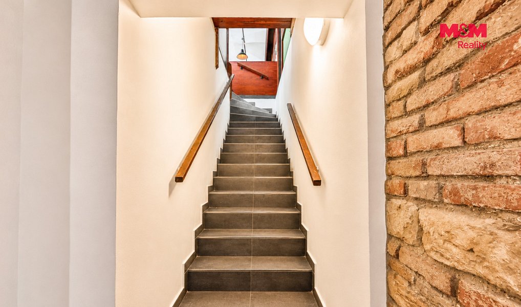 Pronájem restaurace 194 m², Praha – náhled fotky 19