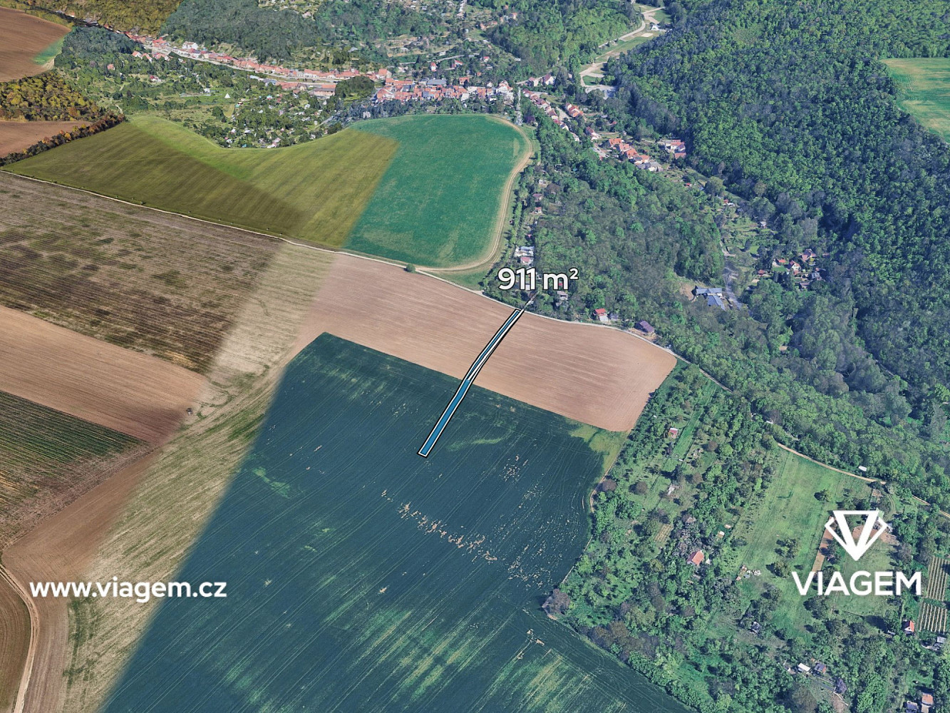 Prodej pole 303 m²
