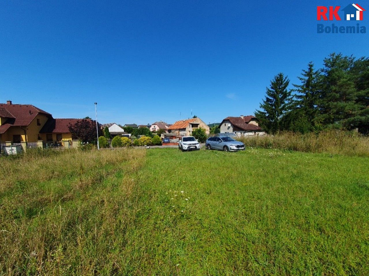 Prodej stavebního pozemku 3 719 m² – fotografie 2