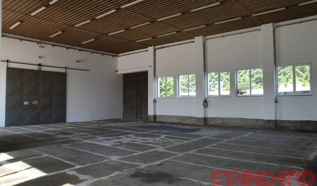 Pronájem výrobních prostor 273 m², Neurazy – náhled fotky 3