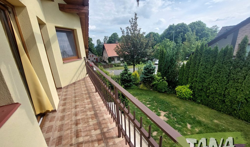 Prodej domu 138 m² s pozemkem 681 m², Turnov – náhled fotky 27