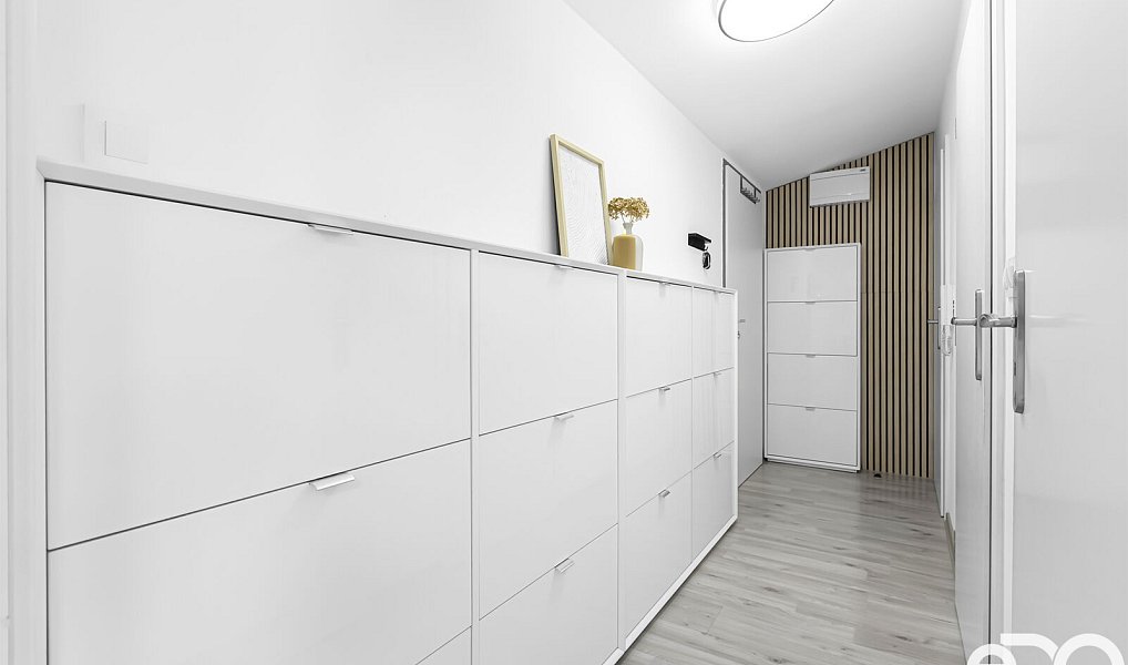 Prodej bytu 3+1 70 m², Hostouň – náhled fotky 3