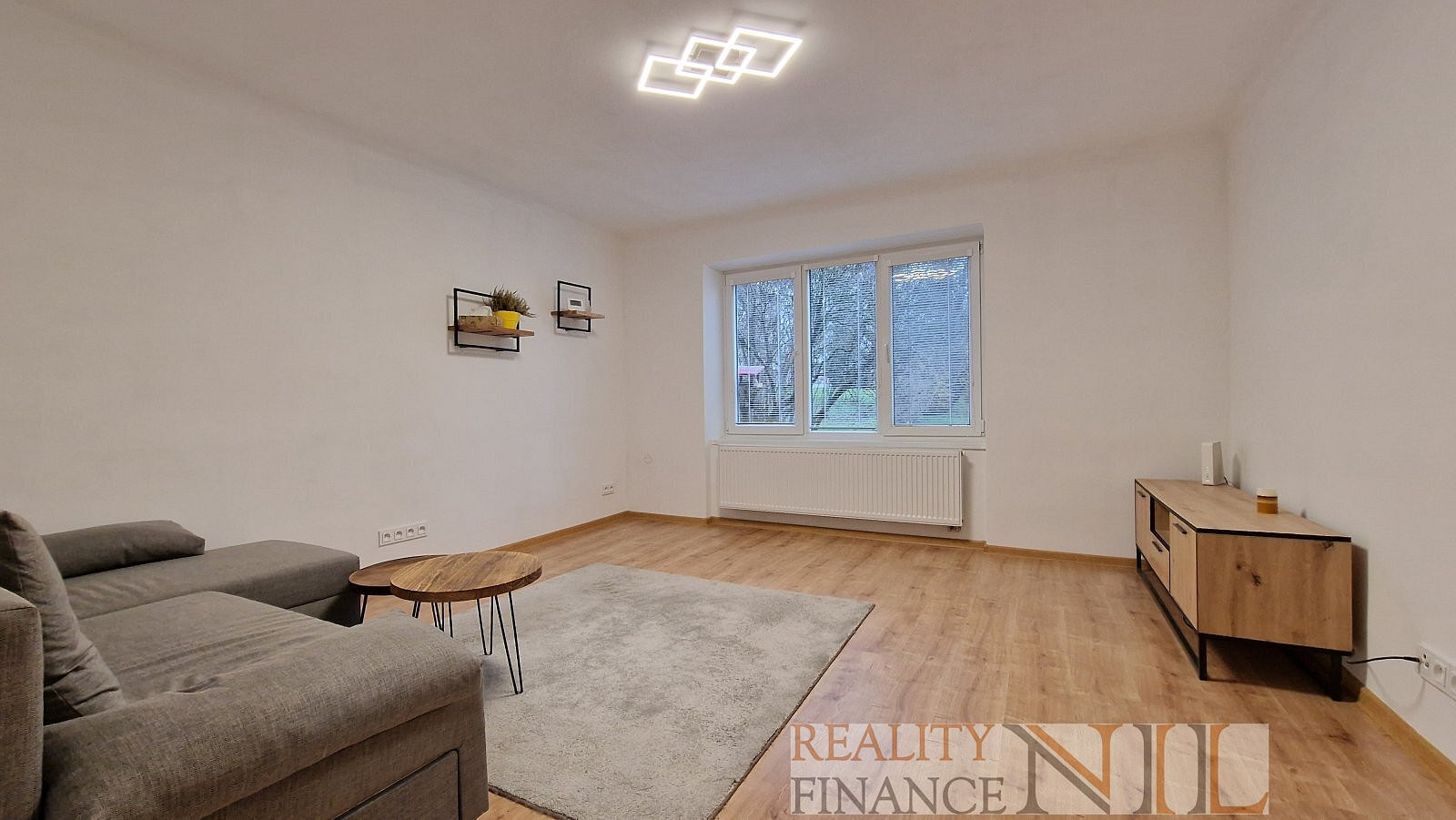 Pronájem bytu 2+1 55 m² — photo 3