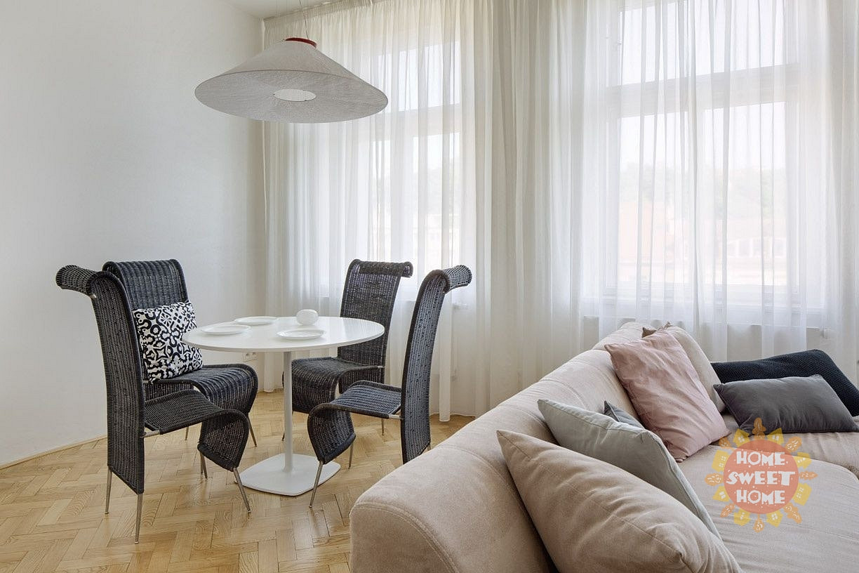 Pronájem bytu 3+kk 100 m² – fotografie 3