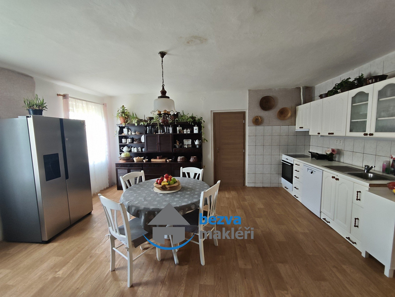 Prodej domu 390 m² s pozemkem 1 545 m² — photo 3