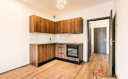 Pronájem bytu 1+kk 27 m²