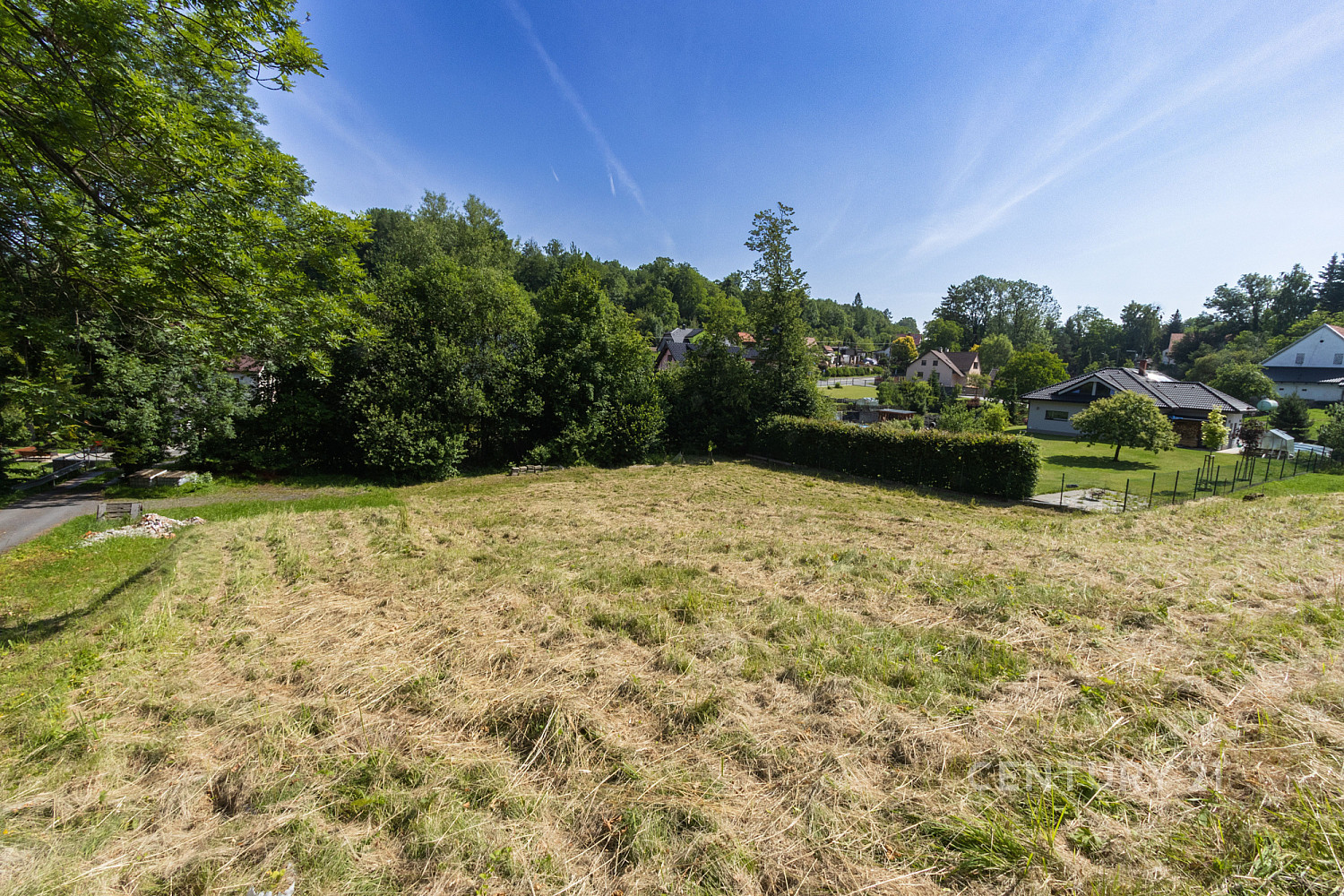 Prodej stavebního pozemku 1 776 m² – fotografie 3