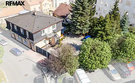 Pronájem bytu 1+kk 38 m², Březiněveská, Praha 8 - Kobylisy
