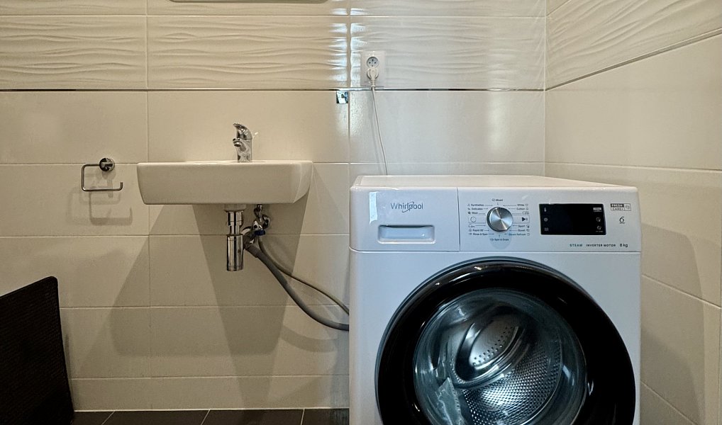 Pronájem bytu 3+kk 94 m², Praha – náhled fotky 19