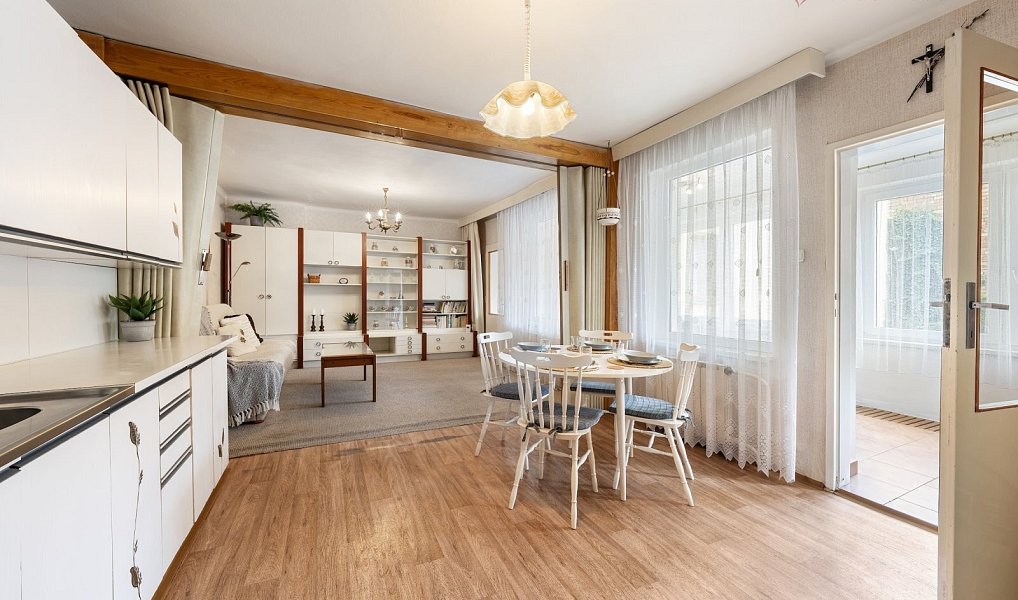 Prodej domu 260 m² s pozemkem 1 224 m², Polešovice – náhled fotky 7