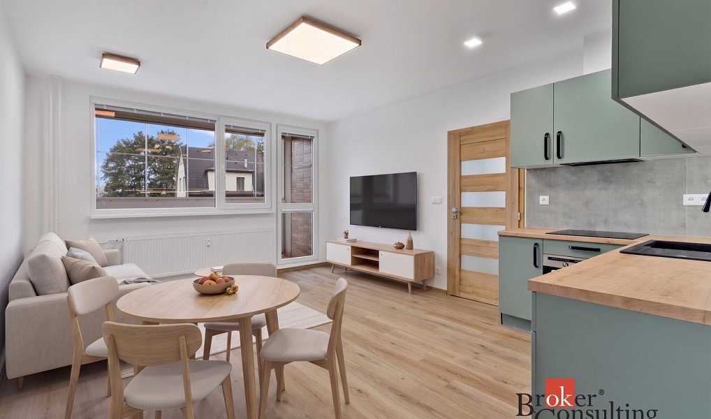 Prodej bytu 4+kk 72 m², Jablonec nad Nisou – náhled fotky 8