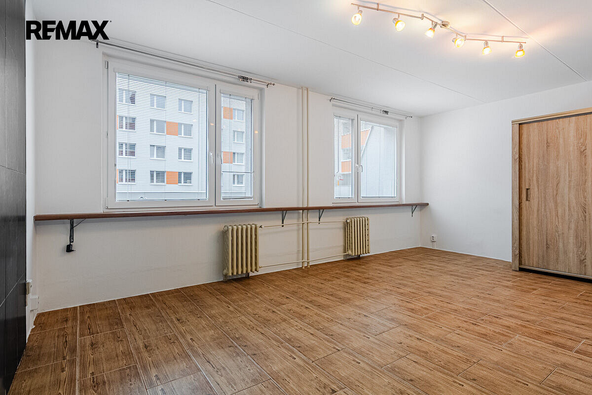 Pronájem bytu 1+kk 33 m²