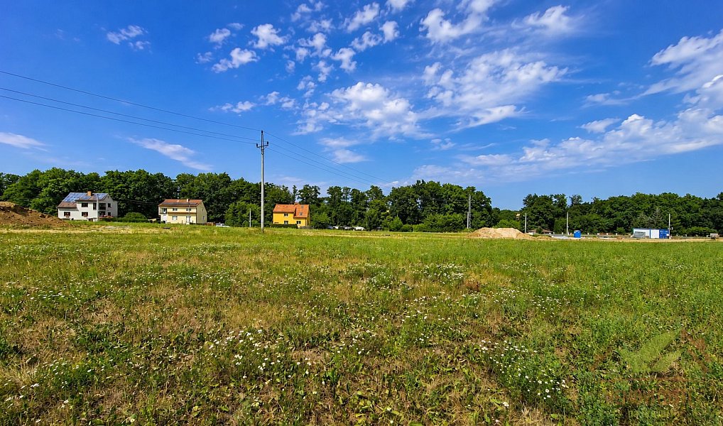 Prodej stavebního pozemku 1 156 m², Útušice – náhled fotky 6
