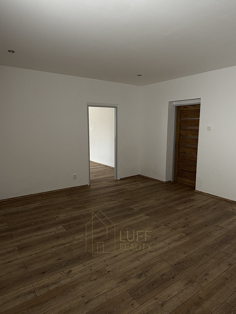 Pronájem bytu 3+1 63 m² – fotografie 5