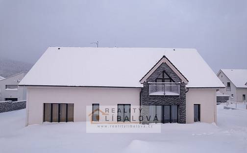 Prodej bytu 1+kk 30 m², Loučná pod Klínovcem, okres Chomutov