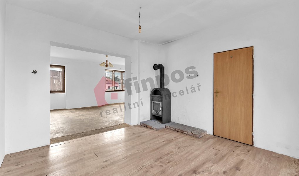 Prodej domu 310 m² s pozemkem 1 757 m², Chlumec nad Cidlinou – náhled fotky 14