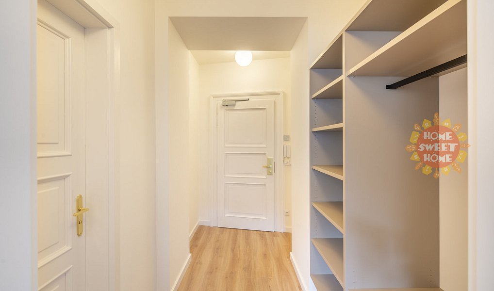 Pronájem bytu 1+kk 33 m², Praha – náhled fotky 7