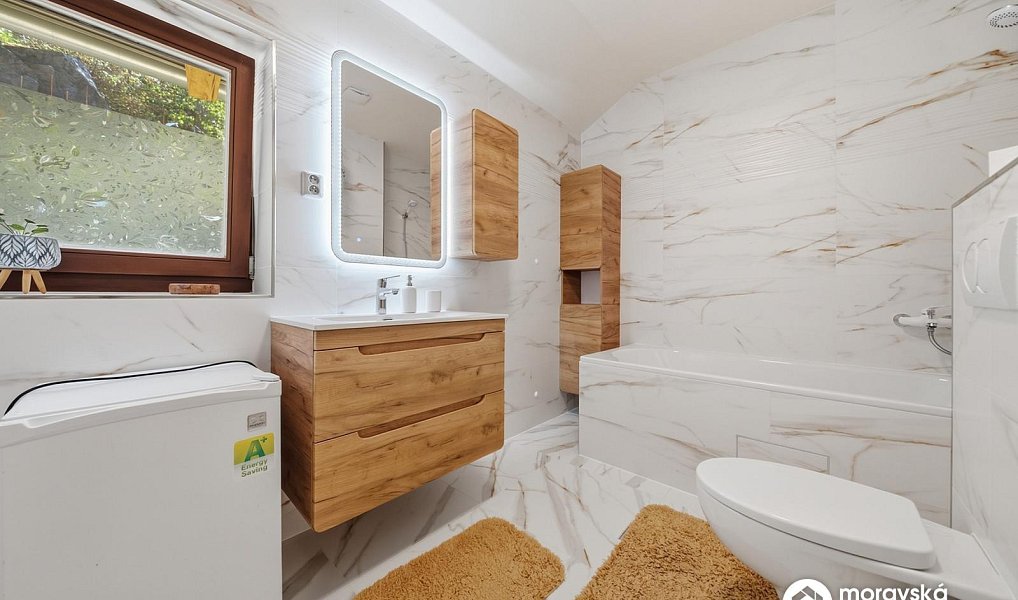Prodej domu 121 m² s pozemkem 410 m², Dolní Kounice – náhled fotky 11