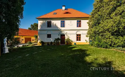 Prodej domu 465 m² s pozemkem 2 031 m², Roudná - Janov, okres Tábor