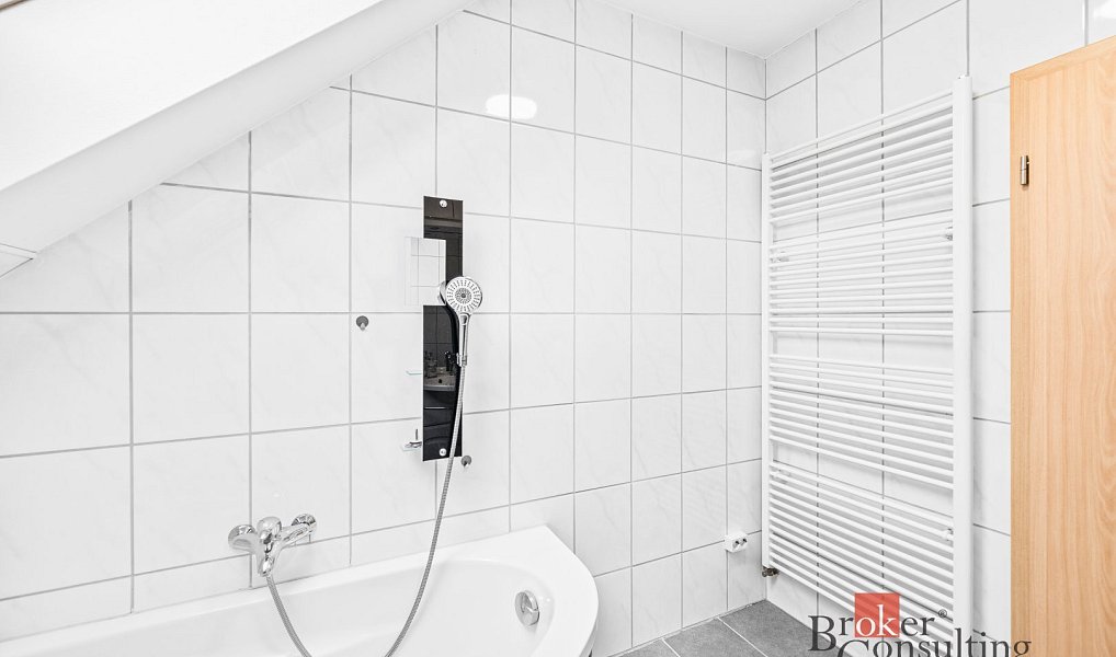 Prodej domu 145 m² s pozemkem 1 739 m², Přimda – náhled fotky 22