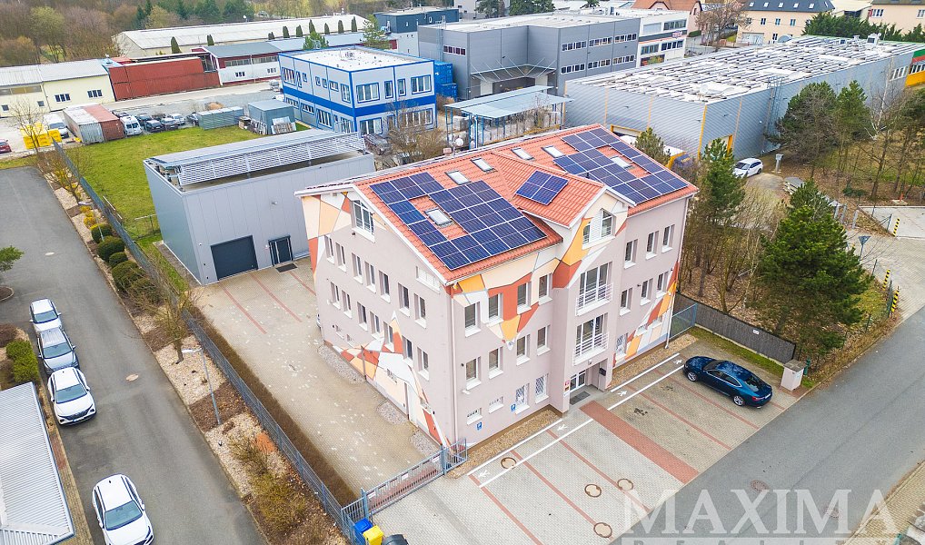 Prodej kanceláře 1 282 m², Praha – náhled fotky 2