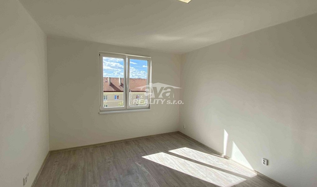 Pronájem bytu 1+kk 25 m², Příbram – náhled fotky 4
