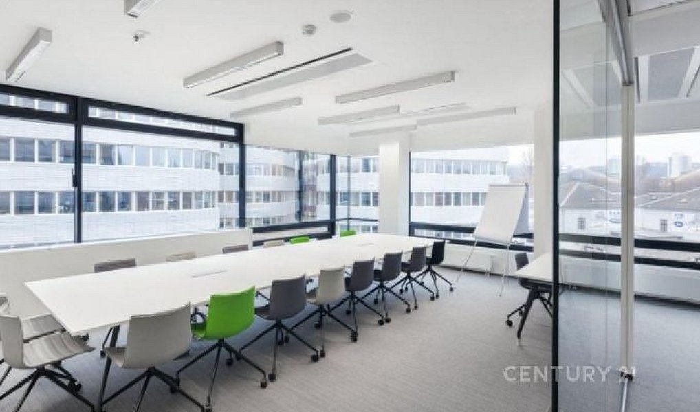 Pronájem kanceláře 521 m², Praha – náhled fotky 4