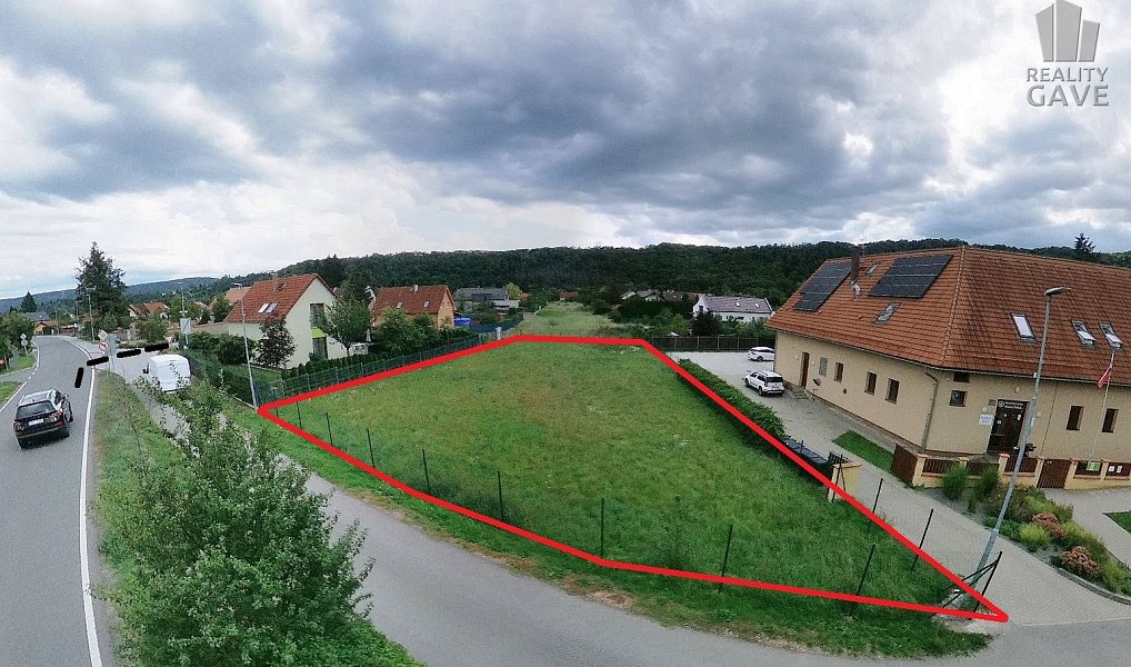 Prodej stavebního pozemku 1 059 m², Hlásná Třebaň – náhled fotky 4