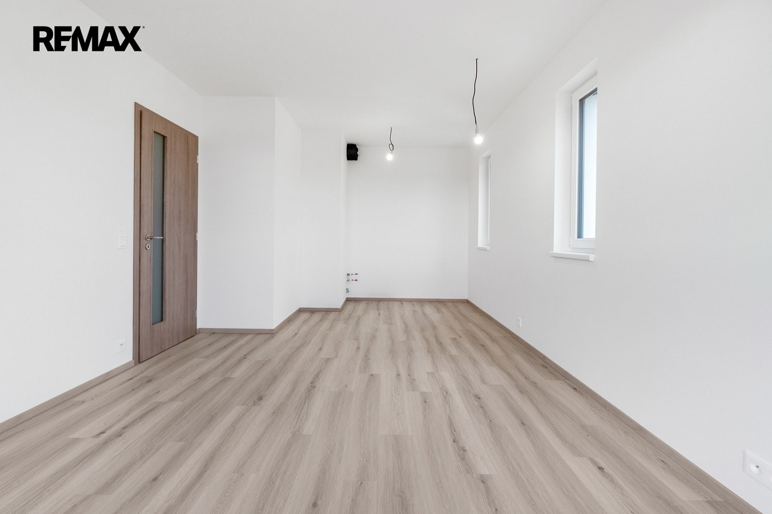 Prodej bytu 2+kk 48 m² — photo 2
