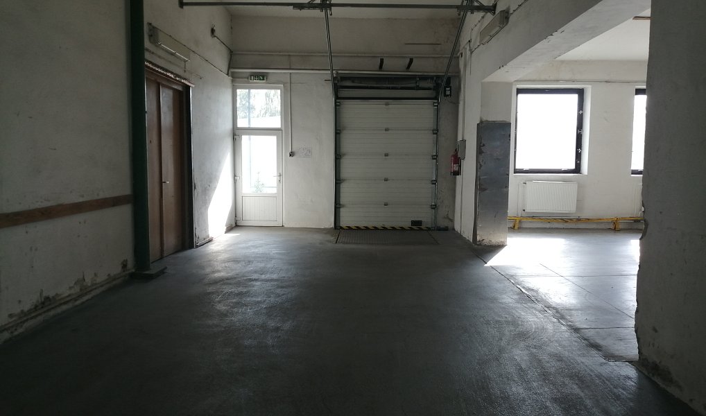 Pronájem skladovacích prostor 300 m², Ždírec nad Doubravou – náhled fotky 5