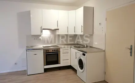 Pronájem bytu 2+kk 38 m², Karlovarská, Praha 6 - Řepy