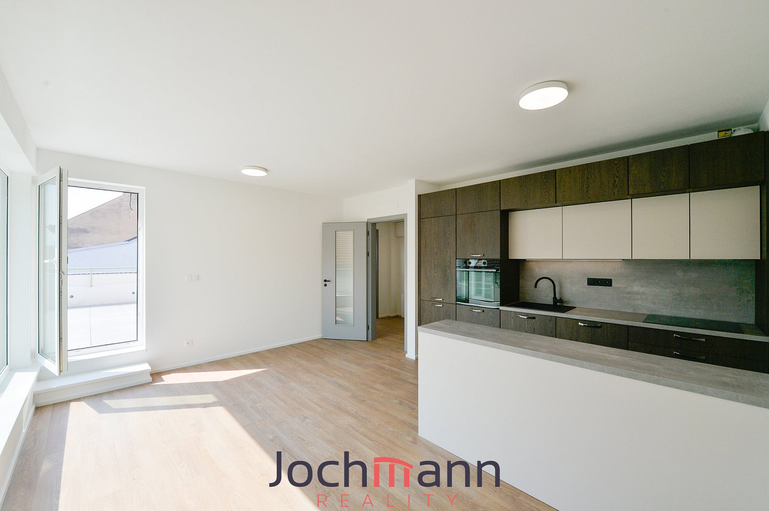 Pronájem bytu 2+kk 60 m² – fotografie 2