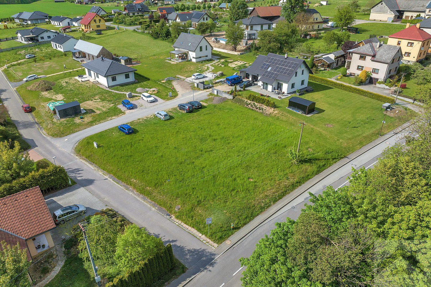 Prodej stavebního pozemku 1 196 m²