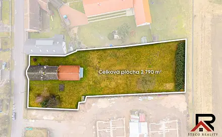 Prodej domu 209 m² s pozemkem 2 790 m², Lochenice, okres Hradec Králové