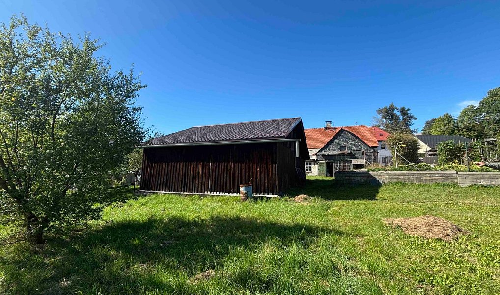Prodej domu 240 m² s pozemkem 1 457 m², Dvorce – náhled fotky 24